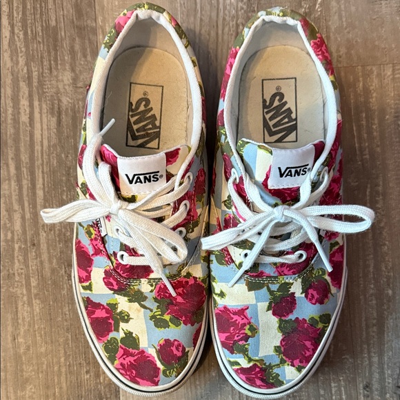 Vans Floral Canvas Sneakers - Picture 2 of 5